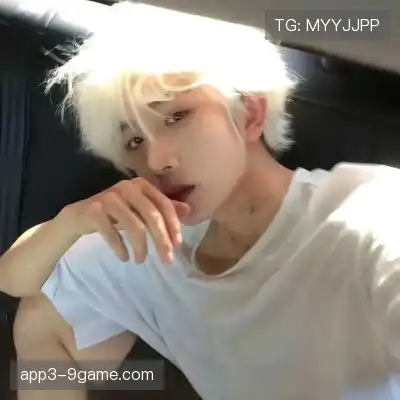 裴允盼